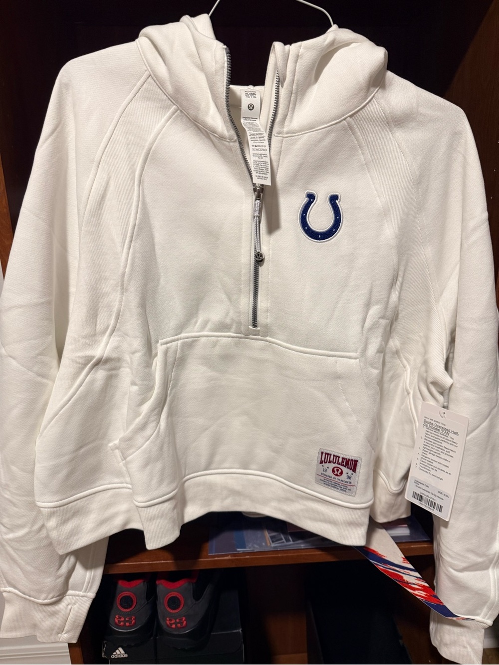lululemon Women's Indianapolis Colts Oversized Half Zio Hoodie XL/XXL